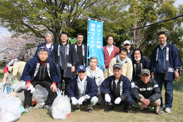 ������N���[�����